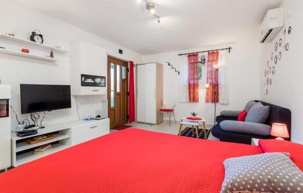 Apartment Rojal 말리로시니 외부 사진