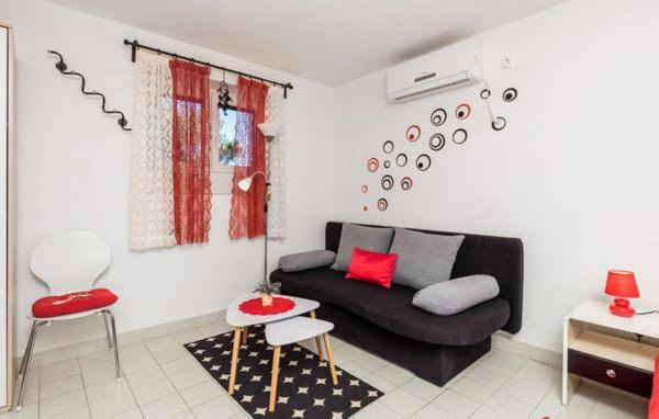 Apartment Rojal 말리로시니 외부 사진